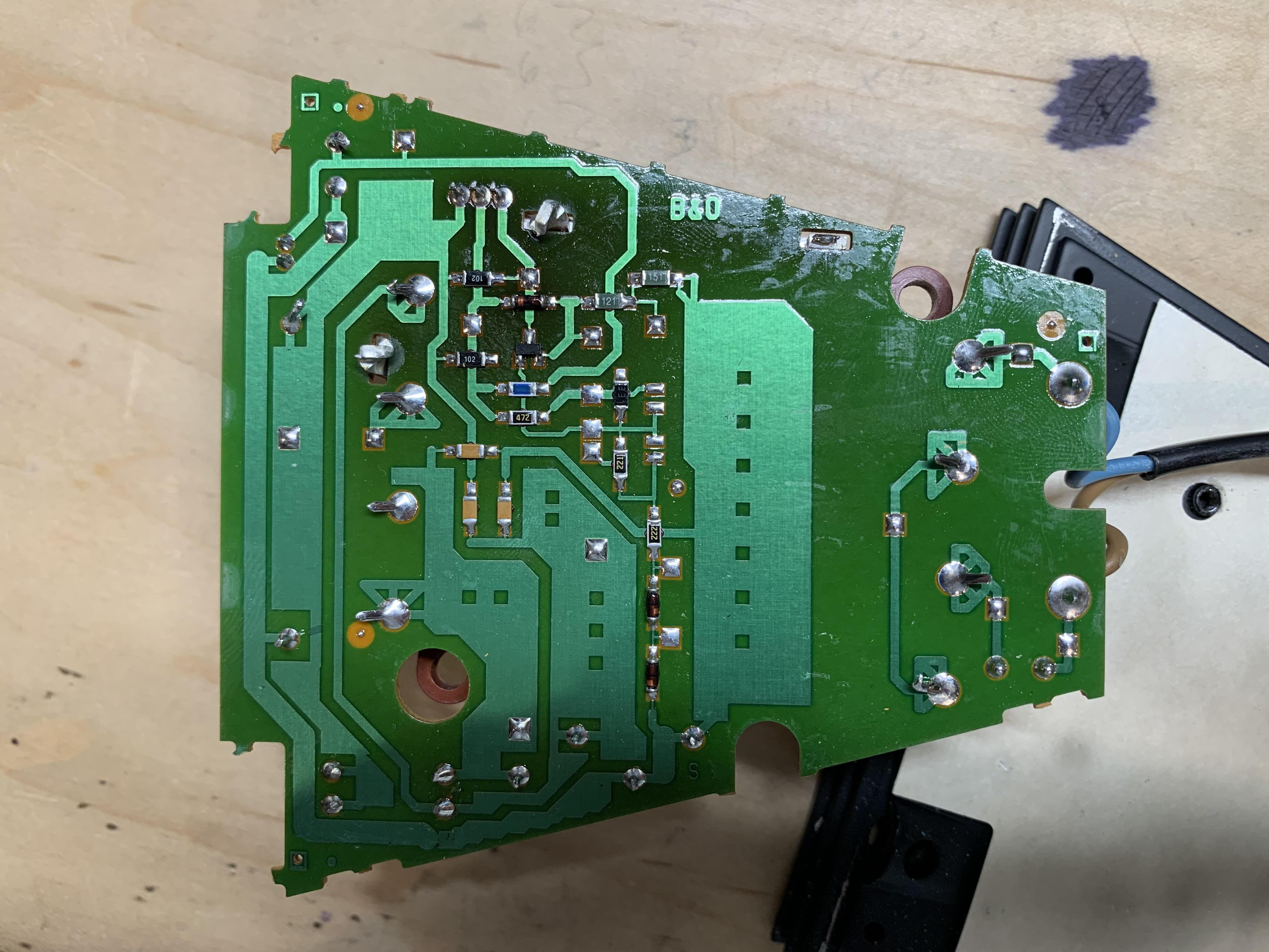 BeoLink 7000 Table Charger PCB Bottom View